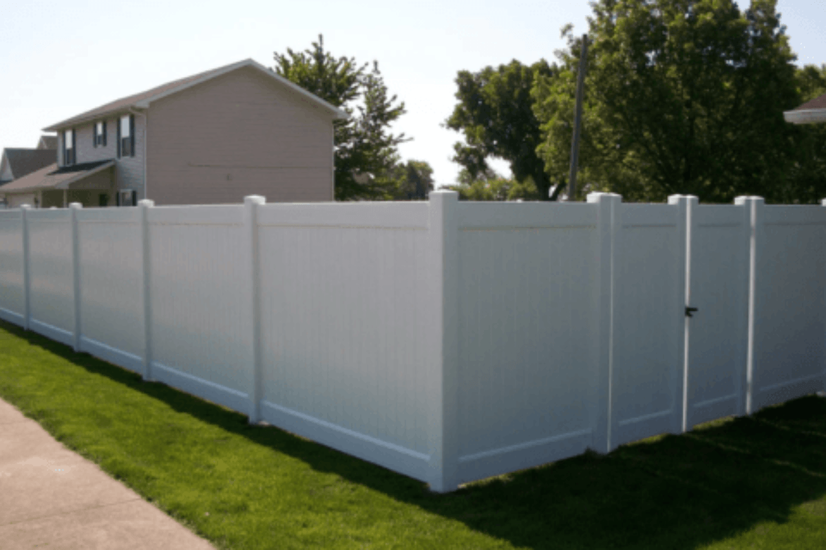Vinyl Privacy Fence Alfred, FL